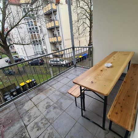 Flex Aparts - 2-Raum Wohnung In Zwickau Mit Balkon Luaran gambar