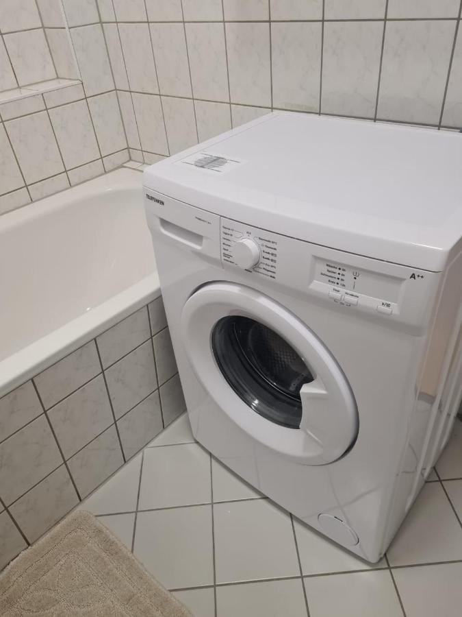 Flex Aparts - 2-Raum Wohnung In Zwickau Mit Balkon Luaran gambar